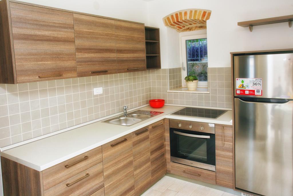 Apartments Barizon Луштиця Екстер'єр фото