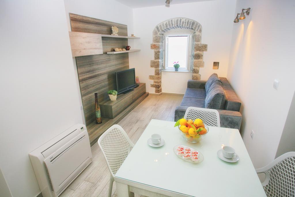 Apartments Barizon Луштиця Екстер'єр фото